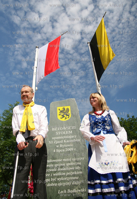 W Bytowie odbyl sie XI Zjazd Kaszubow. nz prezes Zrzeszenia...