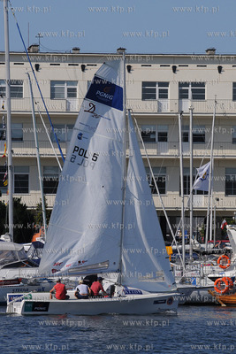 Przystan Jachtowa Marina Gdynia. IV Targi Sportow Wodnych...