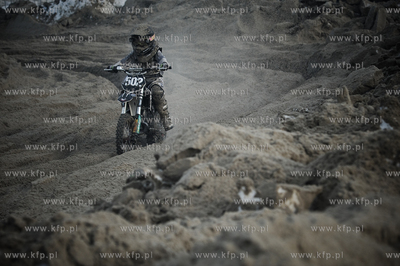 Zawody motocrosowe na plazy miejskiej w Gdyni zorganizowane...