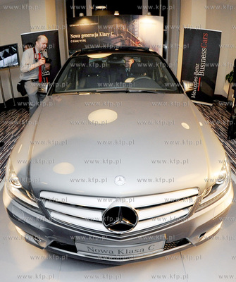 Mercedes - Nowa Klasa C. Stoisko  Autoryzowanego Dealera...