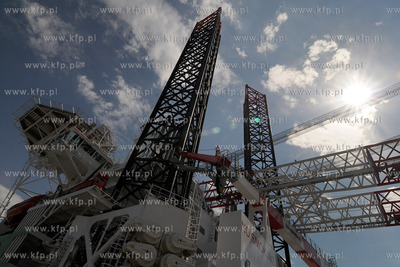 Gdansk. Nabrzeze Obroncow Westerplatte. Zbudowany w...