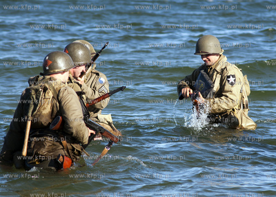 D DAY Hel 2013. Na plazy w Helu odbyla sie kolejna...