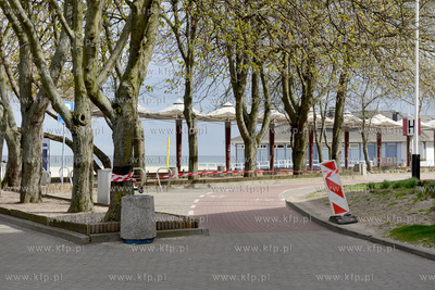 Gdynia w czasie epidemii koronawirusa COVID-19. Zamkniete...