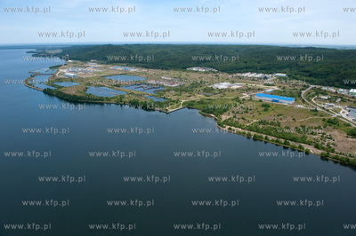 Ruiny Elektrowni Jadrowej w Zarnowcu. 22.06.2009 fot....