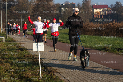Biało-czerwony parkrun na terenie Parku Kulturowego...