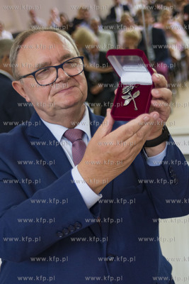 Jubileuszowa uroczystość wręczenia dyplomów matury...