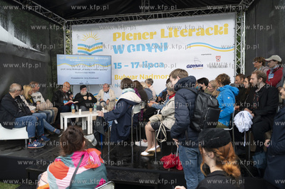 Gdynia, Bulwar Nadmorski. Plener Literacki. Spotkanie...