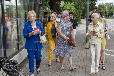 Sopot. Otwarcie pierwszej od lat całodobowej apteki,...