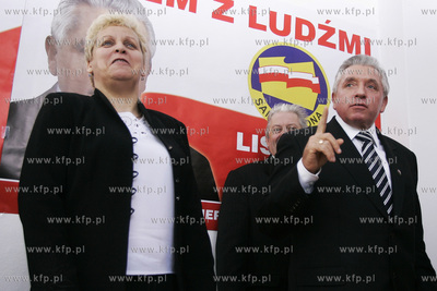 Gdansk, siedziba Samoobrony. Konferencja prasowa Andrzeja...