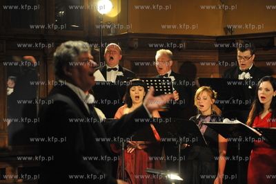 Polski Chor Kameralny Schola Cantorum Gedanensis pod...