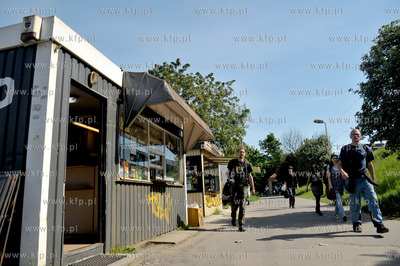 Gdansk Przymorze. Punkt ksero, pawilony handlowe, kioski...
