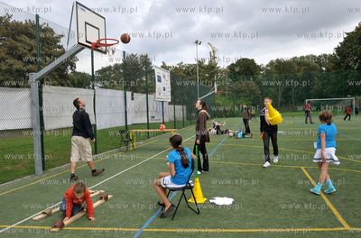 Festyn Poznajmy się na Siedlcach  na pozegnanie lata...