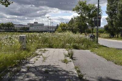 Ul. Budowlkanych. Okolice ronda turbinowego na skrzyżowaniu...