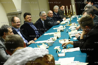 Gra dyplomatyczna - nowy projekt edukacyjno-kulturalny...