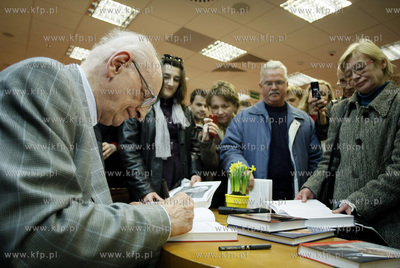 Gdansk. Galeria Baltycka. Empik. Spotkanie autorskie...