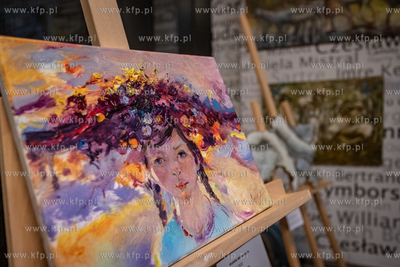 Sopot Centrum. Wernisaż wystawy artystów z Ukrainy"Skrzydła...