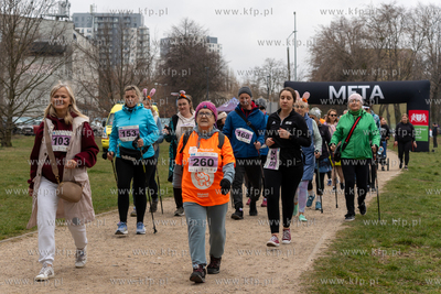 Charytatywny bieg Goń Zajączka. Wydarzenie to ma...