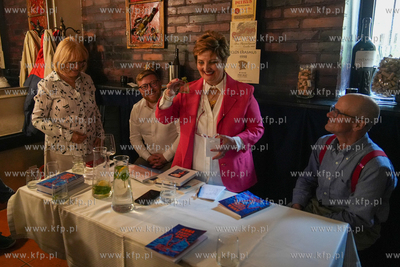 Literacka Restaurant & Wine Bar w Gdańsku. Spotkanie...