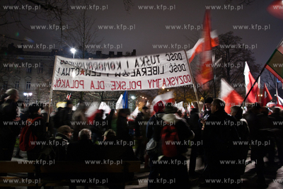 Warszawski "Marsz Niepodległosci" organizowany przez...