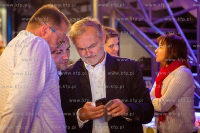 Gdynia. Klub Ucho. Sztab wyborczy prezydenta Gdyni...