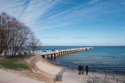 Plaża w Gdyni Orłowie.  18.04.2022 / fot. Anna Rezulak...
