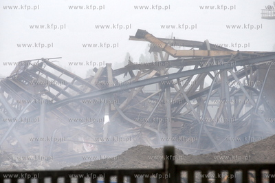Gdansk. Wysadzenie w powietrze 60-metrowej wiezy na...