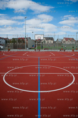 Straszyn os. Rotmanka. Zespol Szkol im. Karola Wojtyly....