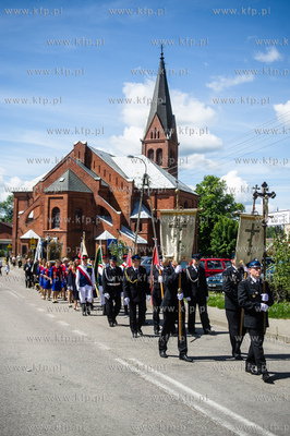 Szymbark. Procesja Bożego Ciała w Parafii św. Teresy...