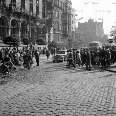 Przejscie dla pieszych na ulicy Okopowej w Gdańsku....