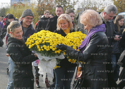 Swieto Zmarlych na szczecinskim cmentarzu centralnym.Jest...