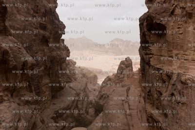 Petra. Jordania NZ ruiny miasta Nabatejczykow, znajdujace...