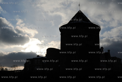 Stagiew Mleczna na zasniezonej ulicy Stagiewnej w Gdansku....