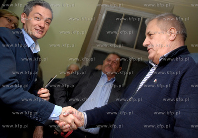 Slupsk. Otwarcie biura poselskiego  Roberta Biedronia...