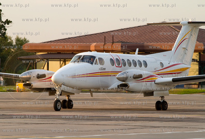 Gdansk, Rebiechowo. Nz. Beech 350 King Air . 10.09.2012...