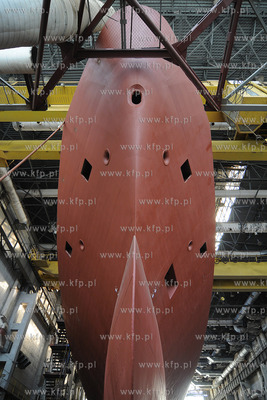 Niedokonczona Korweta Gawron oczekujaca na decyzje...