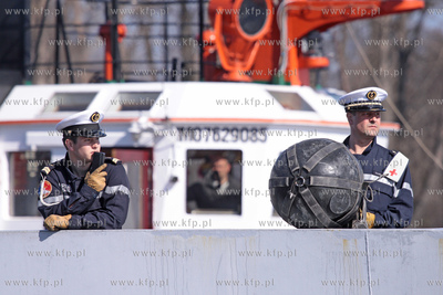 Francuski partolowiec Pluvier w Gdyni
25.04.2013 fot....