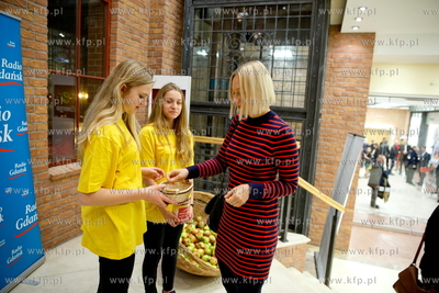 Gdansk. Filharomnia Baltycka. Koncert charytatywny...