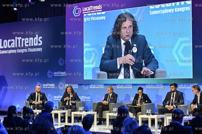 Sopot. Centrum Konferencyjne Sheraton. Samorzadowy...