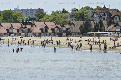 Sopot. Molo, plaza i Plac Przyjaciol Sopotu. Rekordowa...