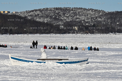 Sopot. Zimowa niedziela w Sopocie. 15.02.2026 fot....