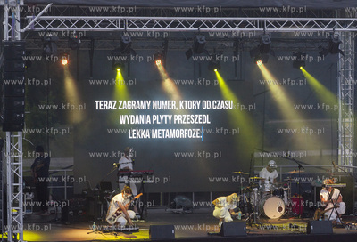 Faktorii Kultury w Pruszczu Gdańskim. Koncert zespołu...