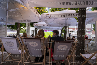 Sopot. Pierwszy weekend wakacji.26.06.2021 Fot. Anna...