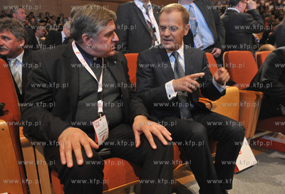 Obchody 20. rocznicy odzyskania wolnosci i upadku komunizmu....