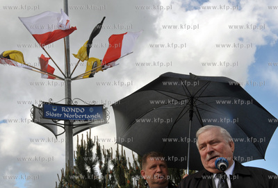 Obchody 800 lecia Zukowa. Mieszkancy miasta i goscie...