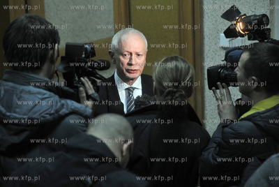 W gdanskim Osrodku Telewizji Polskiej nastapilo uroczyste...