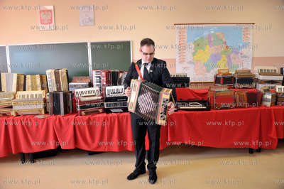 Sierakowice na Kaszubach. Dzien Jednosci Kaszubow....