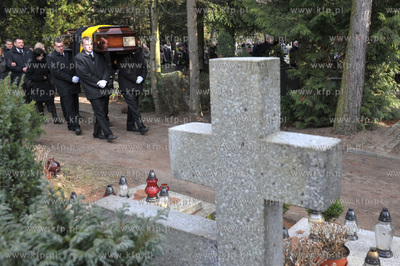 Pogrzeb profesora Jerzego Sampa na cmentarzu Lostowickim...
