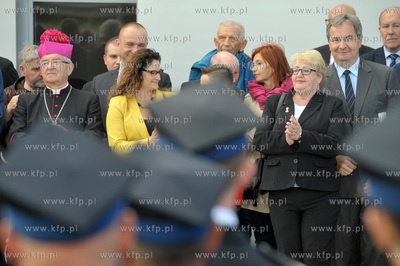 Otwarcie nowej remizy, strażnicy Ochotniczej Straży...