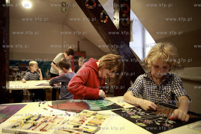 Sopot. Mlodzieżowy Dom Kultury. Zajęcia plastyczne...