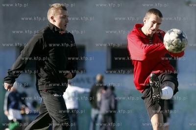 Gdansk Zaspa. Pilkarski turniej dzikich druzyn Do przerwy...